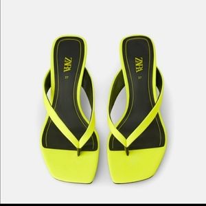 Zara ISO Neon green thong kitten heels